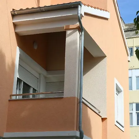 Edita Apartment *