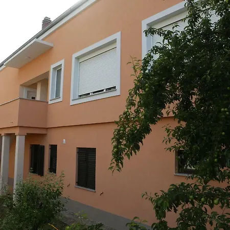 Lejlighed Edita