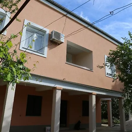 Edita דירה