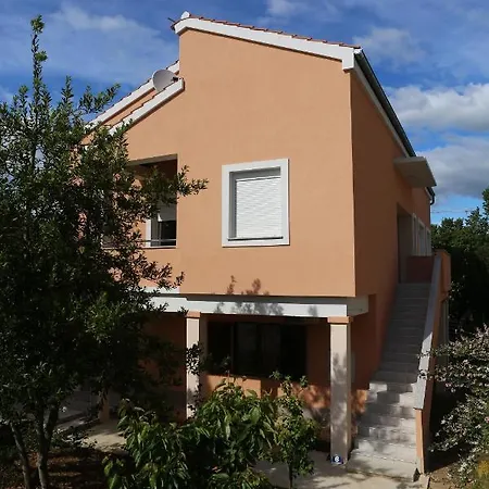 Apartament Edita
