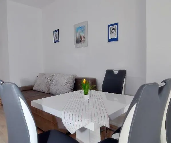 Edita Lägenhet Zadar