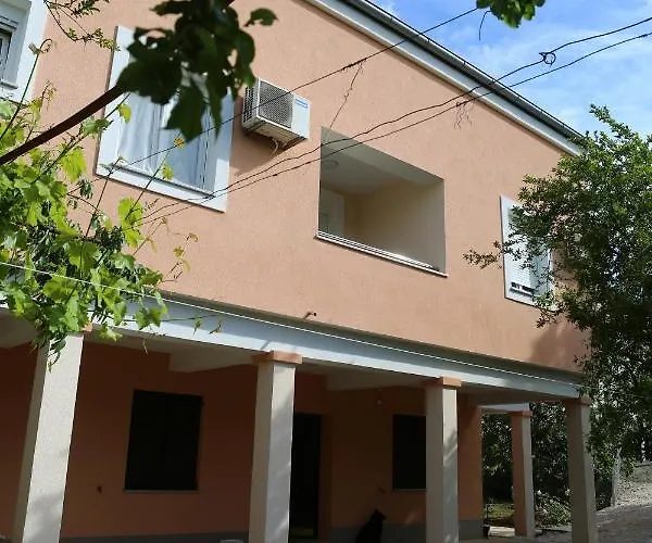 Edita Lägenhet Zadar